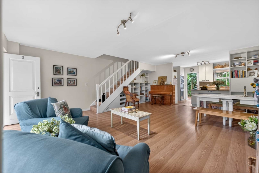 3 Bedroom Property for Sale in Vredehoek Western Cape